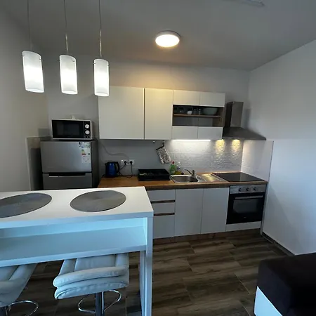 Apartman Lucic *